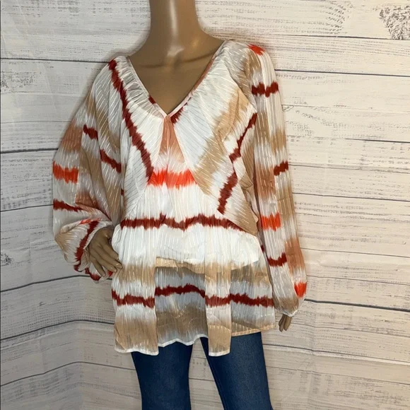 NWOT Women's V-Neck Flowy Blouse in Cream and Rust - Picture 6 of 10